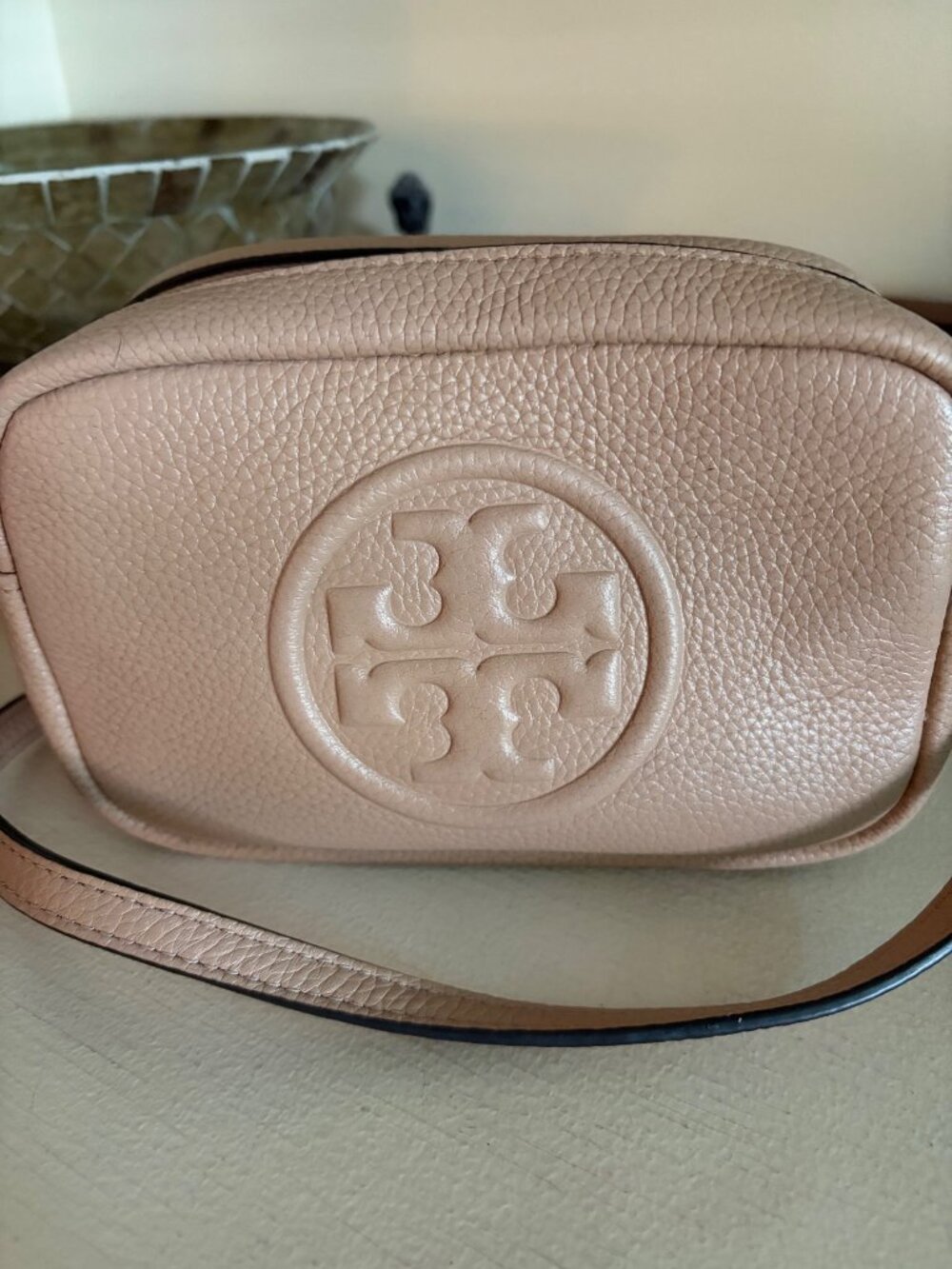 Tory Burch Perry Bombe Beige Crossbody Camera Handbag